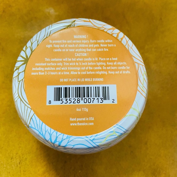 Set of 2 Soi Candles Aqua de Soi Amber Woods & Vanilla Sugar Decorative Tin NEW - Picture 6 of 8